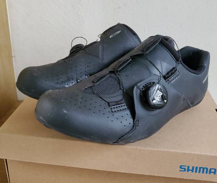 我的 Shimano RC3 卡鞋
